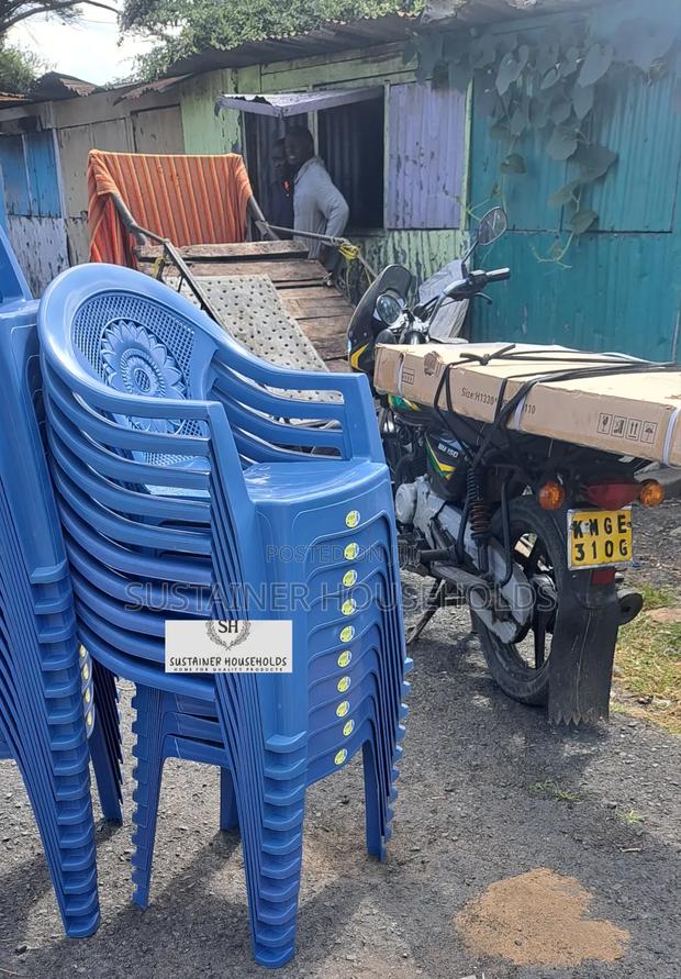 Royal Comfort Plastic Chairs - main view
