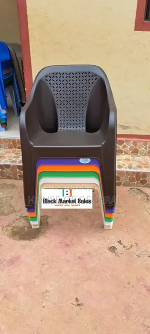 Strong and Good Quality Plastic Chair
