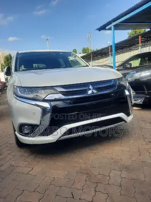 Mitsubishi Outlander 2.0 PHEV AWD 2017 White