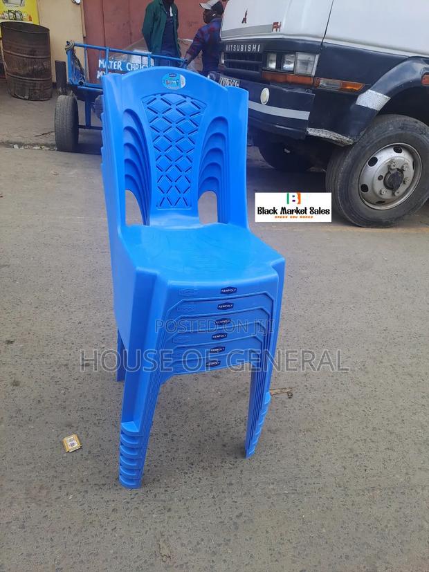 Good Quality Kenpoly Armless Plastic Chair - main view