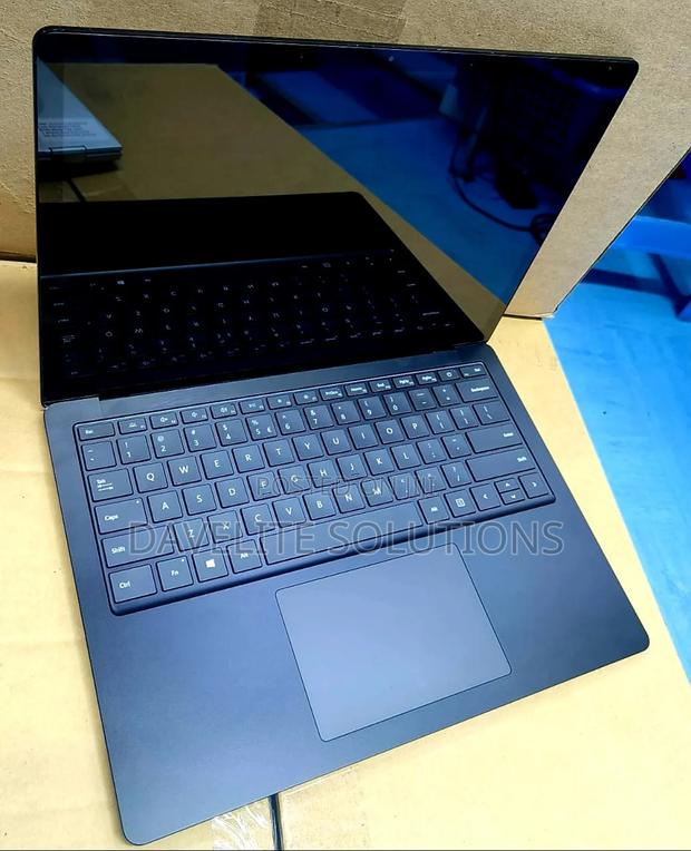 Laptop Microsoft Surface Pro 3 8GB Intel Core I5 SSD 256GB - thumbnail 3