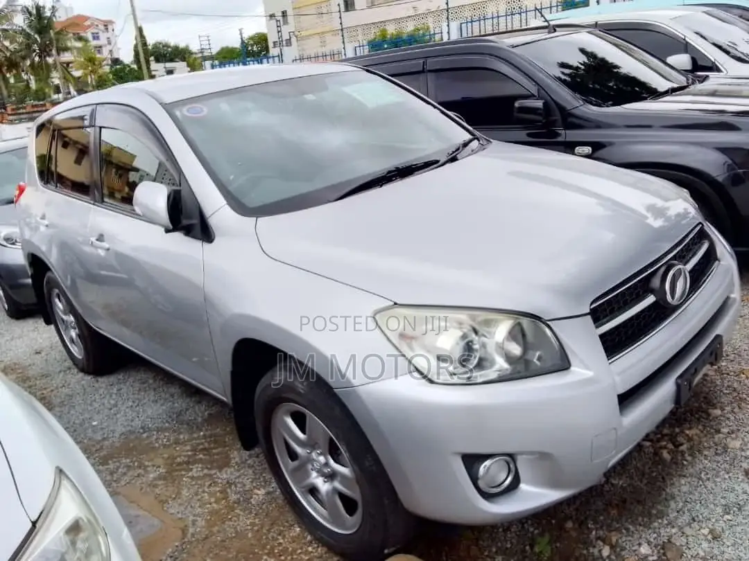 Toyota RAV4 2015 Silver