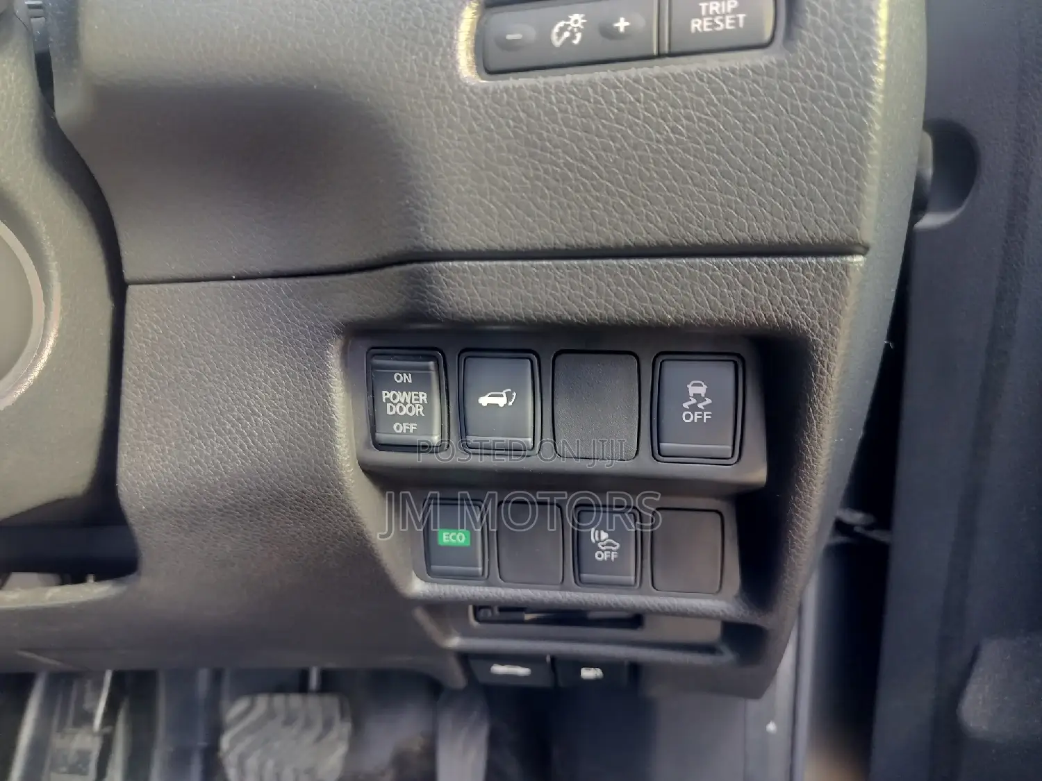 Nissan X-Trail 2017 Gray