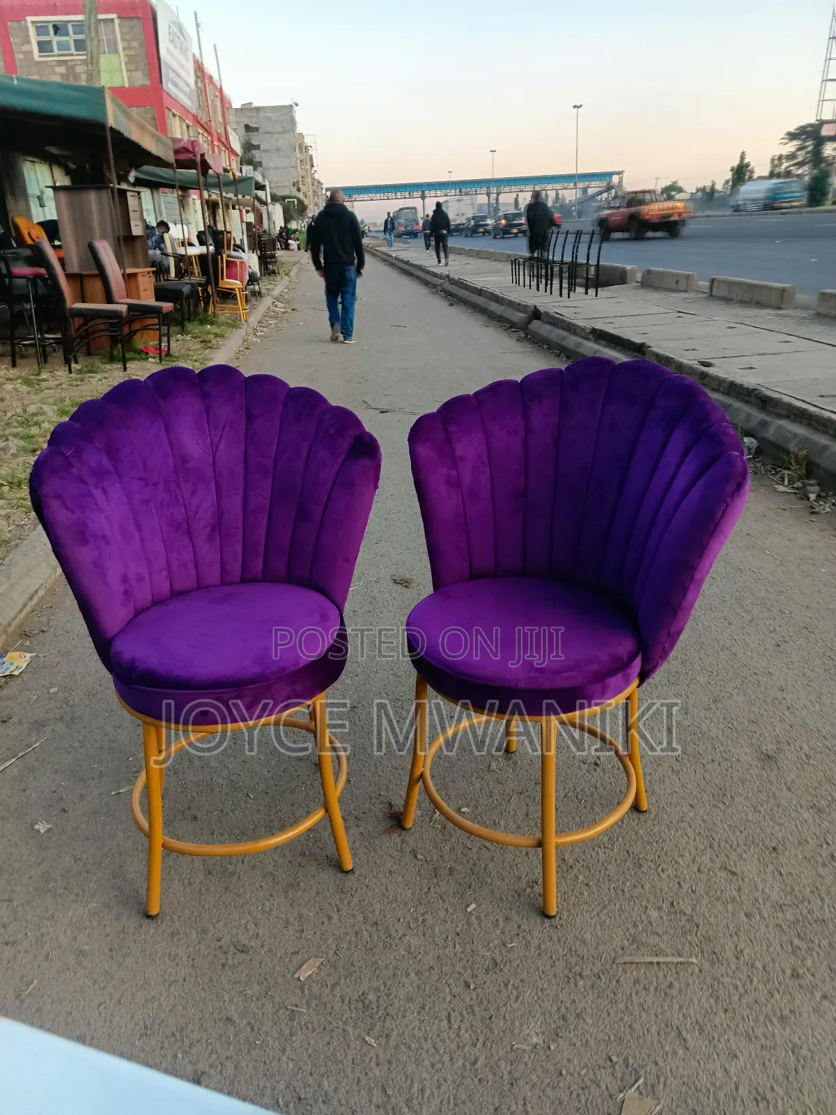 Manicure Flower Seats, Purple
