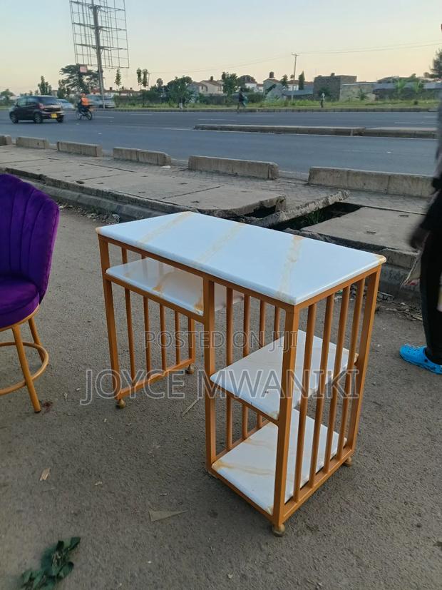 Marble Manicure Table - thumbnail 6