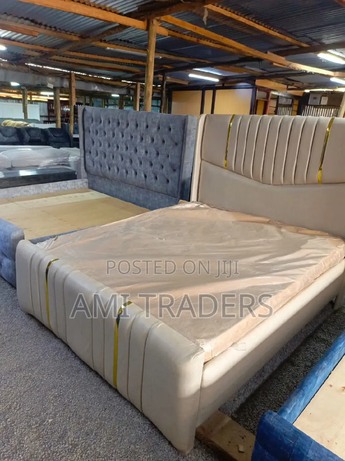 Chester Classical Bed (5*6)