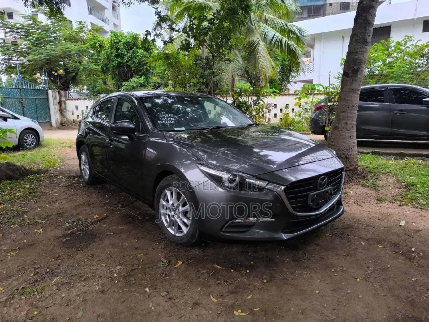 Mazda Axela 2017 Gray