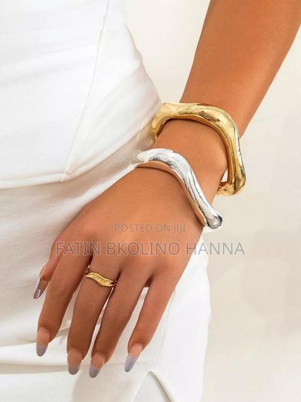 Pretty Bangle - thumbnail 2