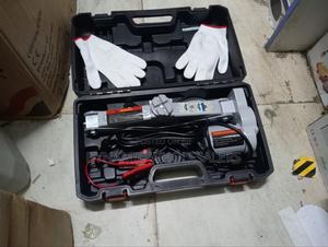 "Commercial Car Jump Starter /Jack **Commercial Car Jack ** - main view