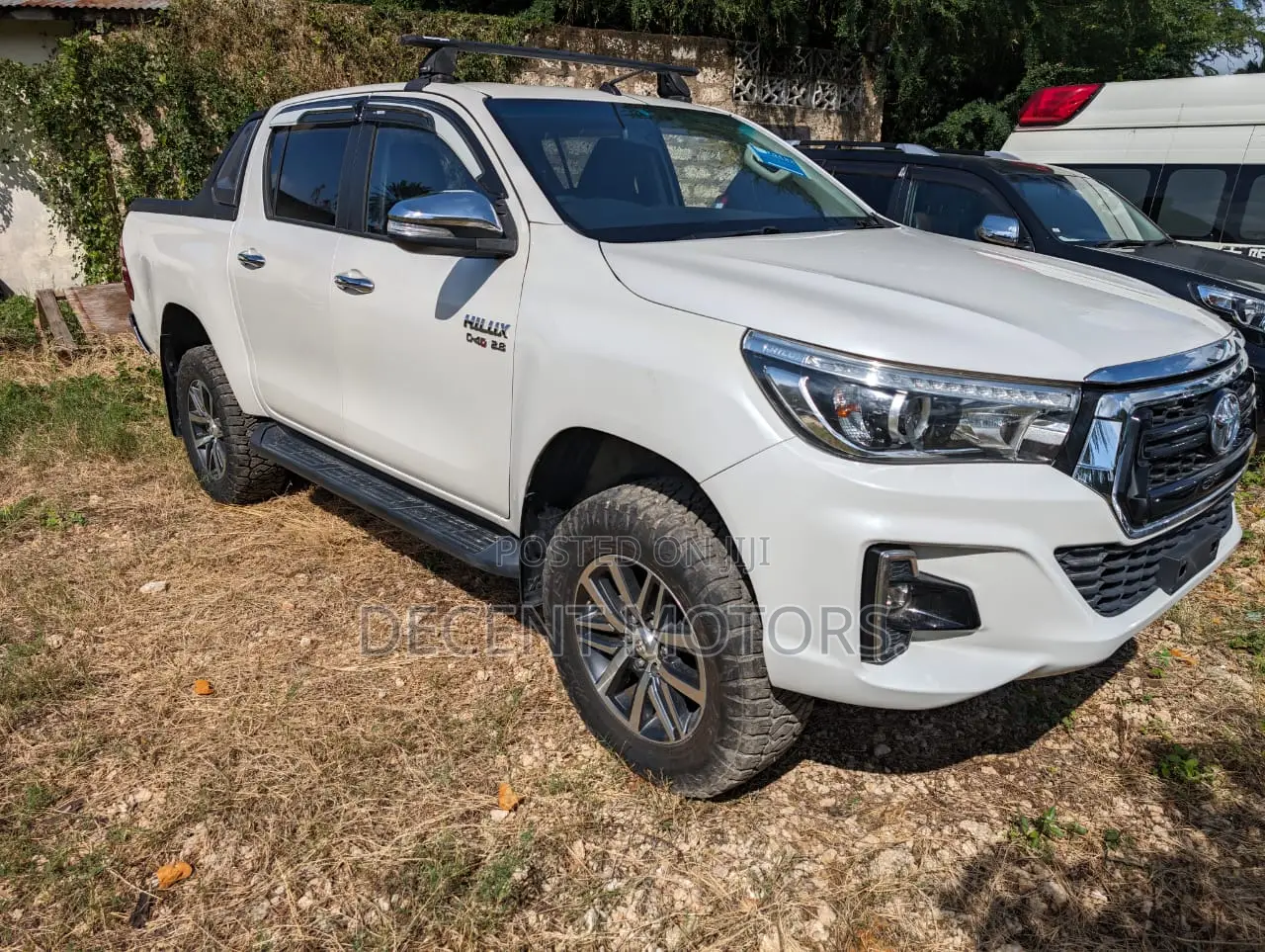 Toyota Hilux 2019 White