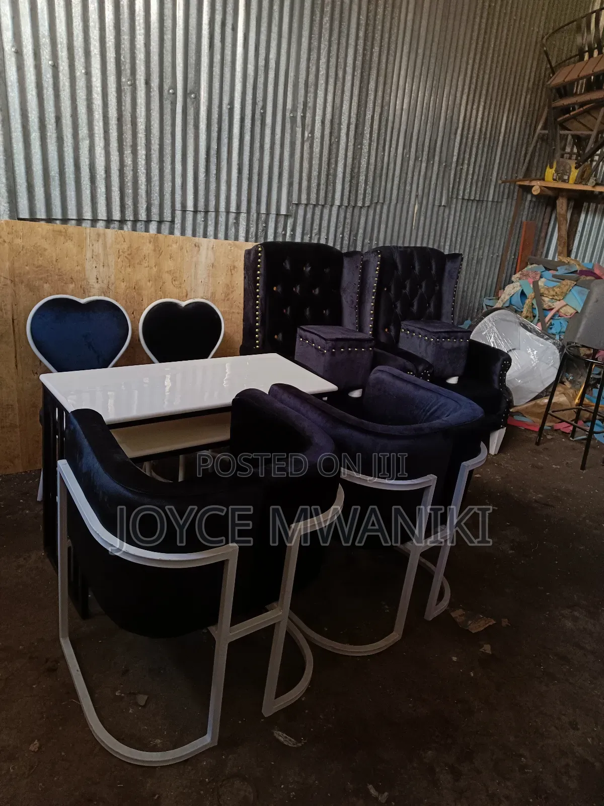Manicure Set 4 Seater and 2 Pedicure Seats With Puffs 