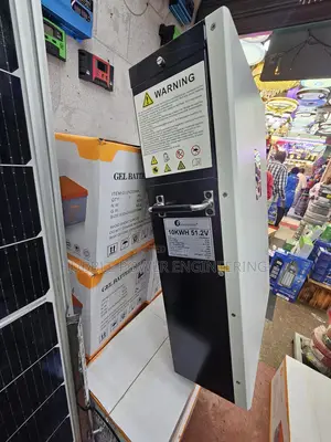 Lithium Ion Phosphate Batteries 51.2V 10kwh 200AH