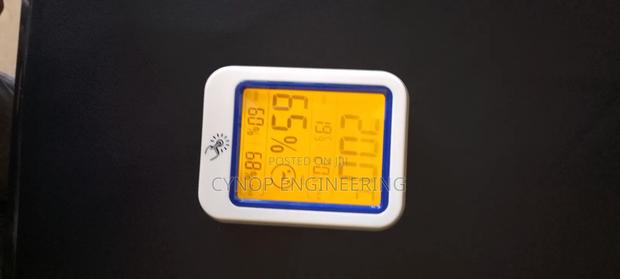 Laboratory Humidity Meter for Expiremental