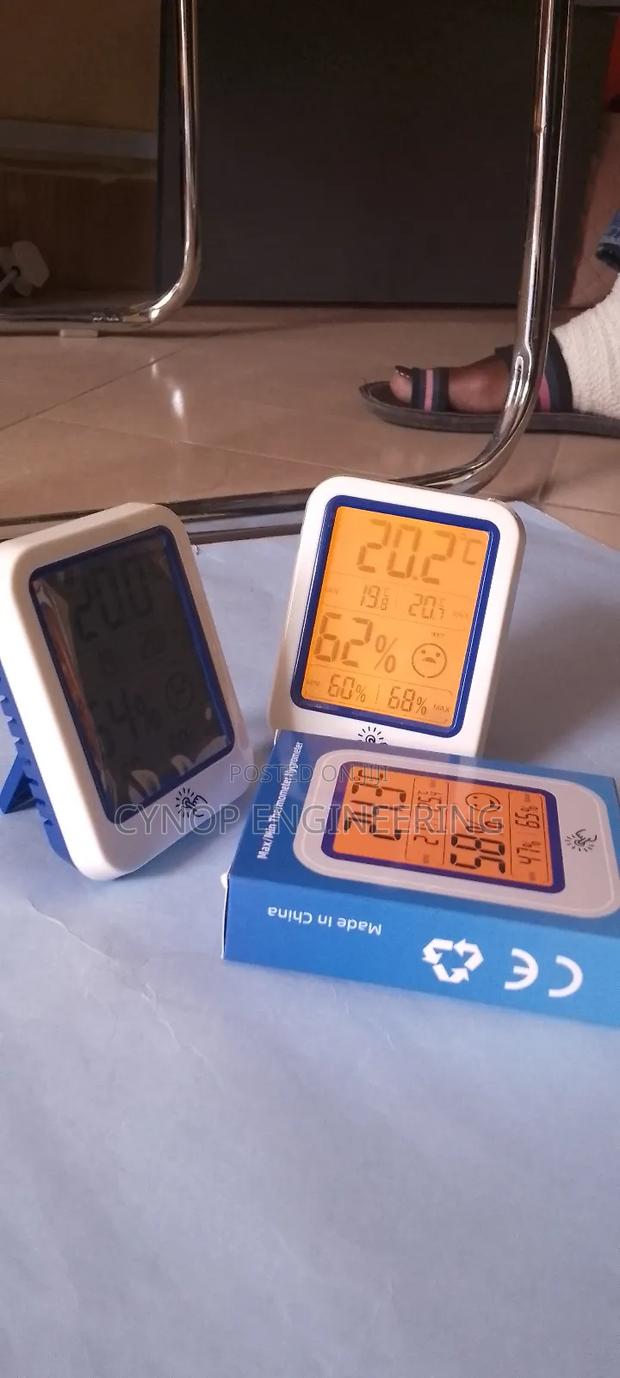 Store Humidity and Temperature Surveillance Tool - main view