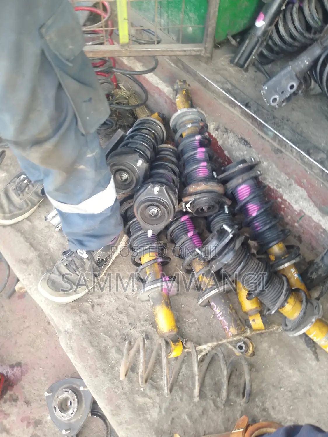 Subaru Bs9 Lear Blistain Yellow Shock for Ground Clearance