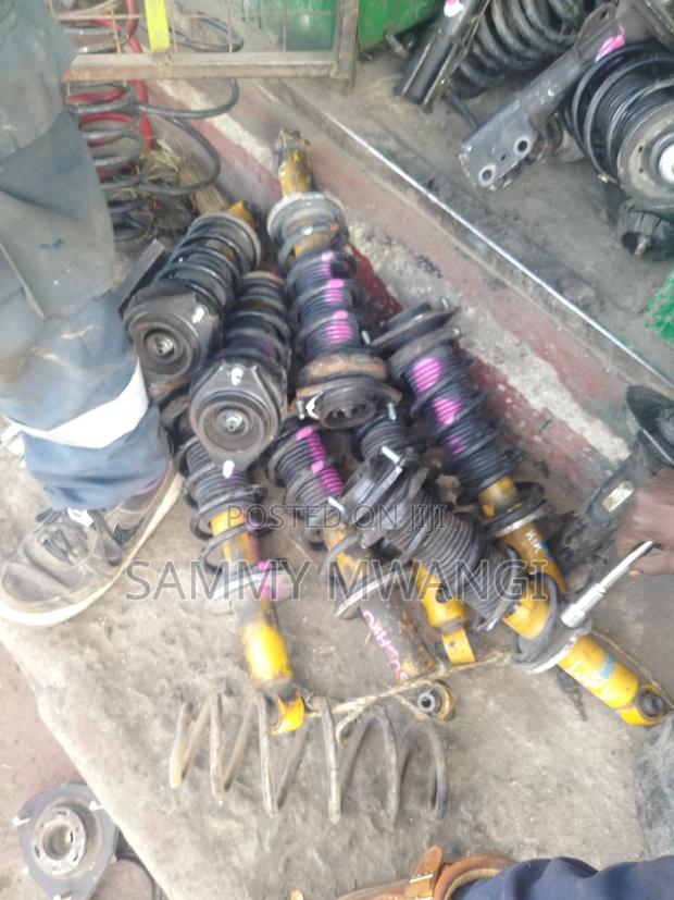 Subaru Impreza Legacy Rear Blistain Yellow  Shock