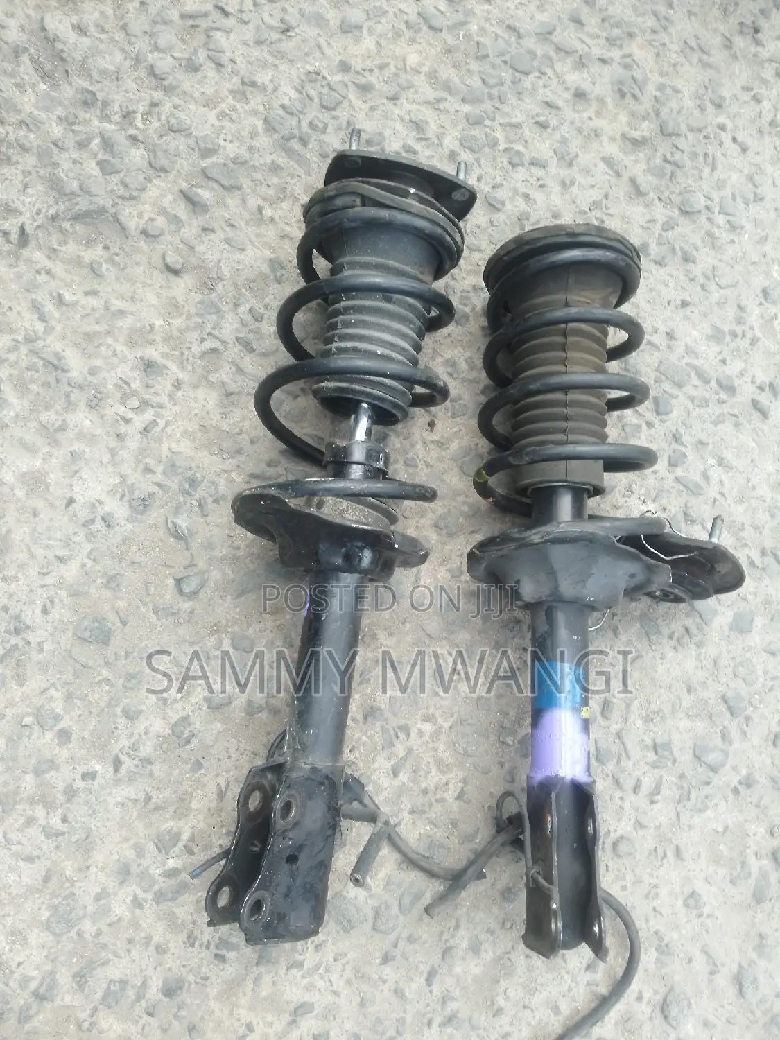 Toyota Sienta Old Shape Front Shock