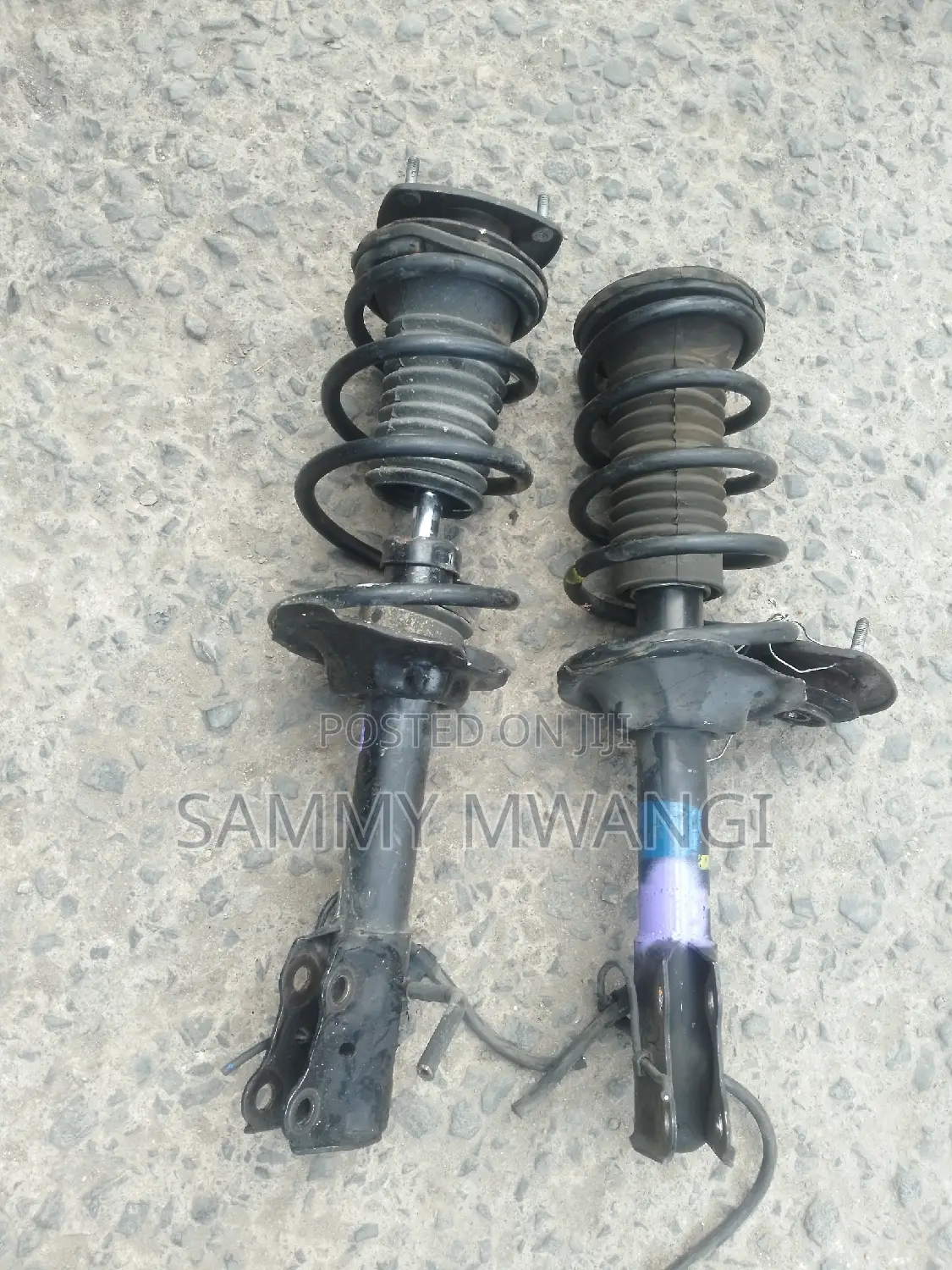 Toyota Sienta Old Shape Front Shock