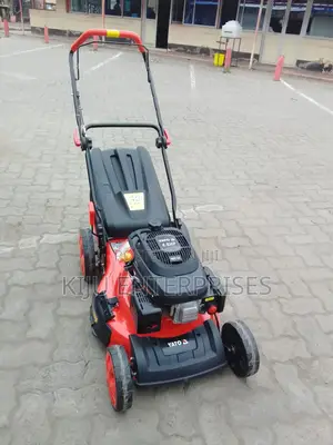 Yato-Brand Lawnmowers