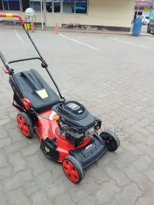 Yato-Brand Lawnmowers