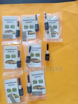 Ultimate Restorer Windshield Crack Repair Kit