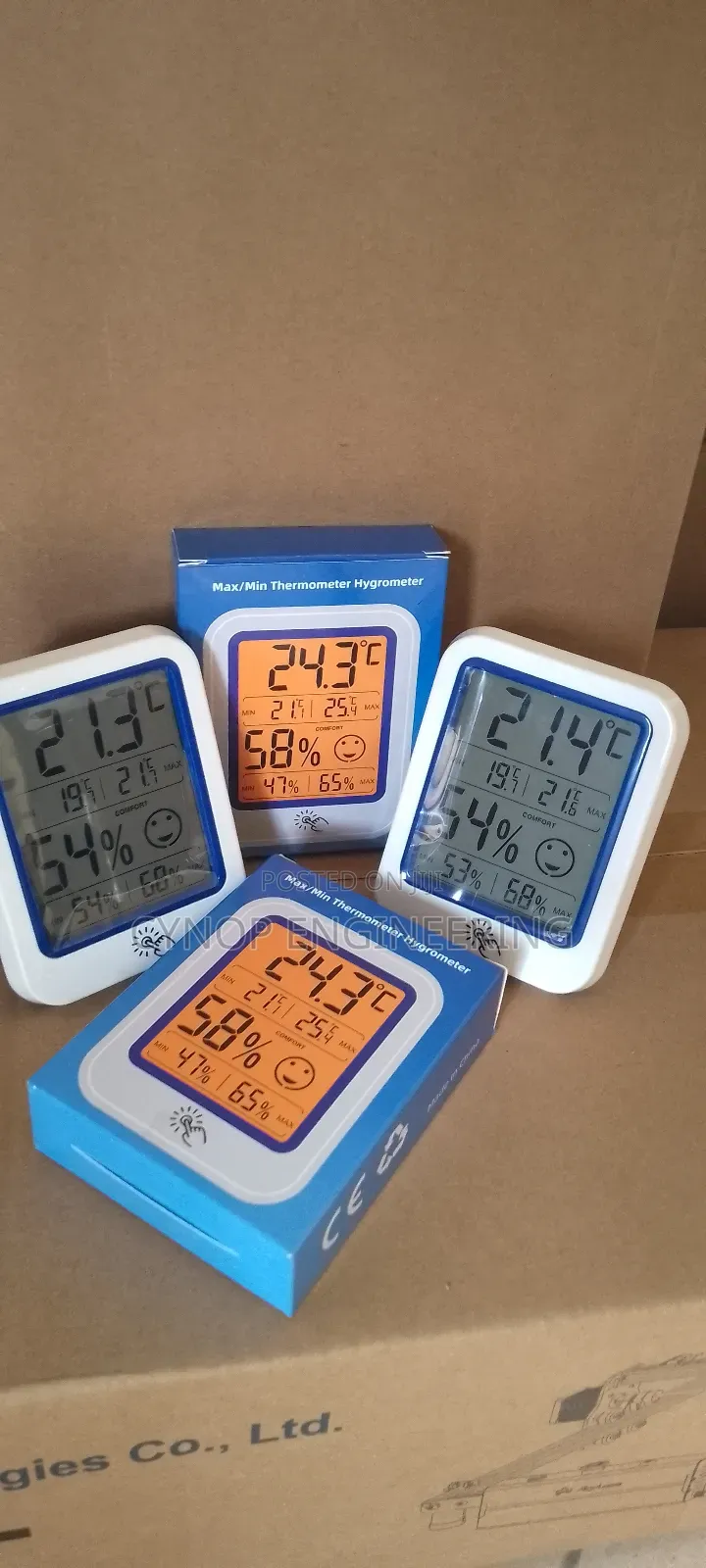 Home Thermometer With Humidity Monitoring Feature