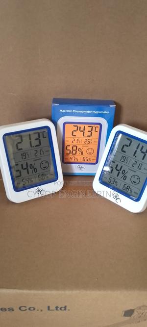 Nursery Hygrometer With Gentle Temperature Display - thumbnail 2