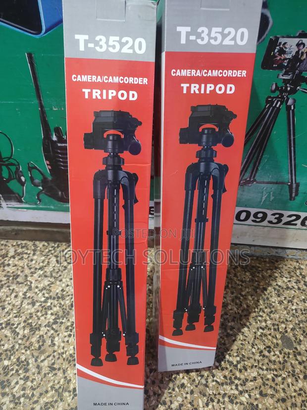 T 3520 Professional Phone Camera Tripod. 1.5 Meters - main view