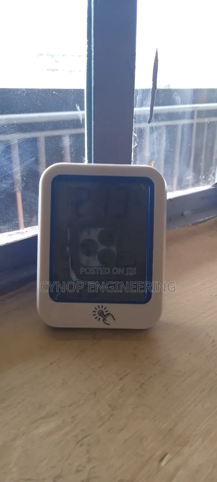Nursery Safe Temperature and Humidity Monitor