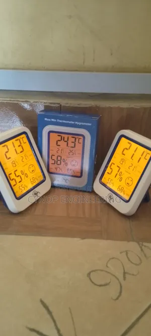 Laboratory Digital Humidity and Temperature Device