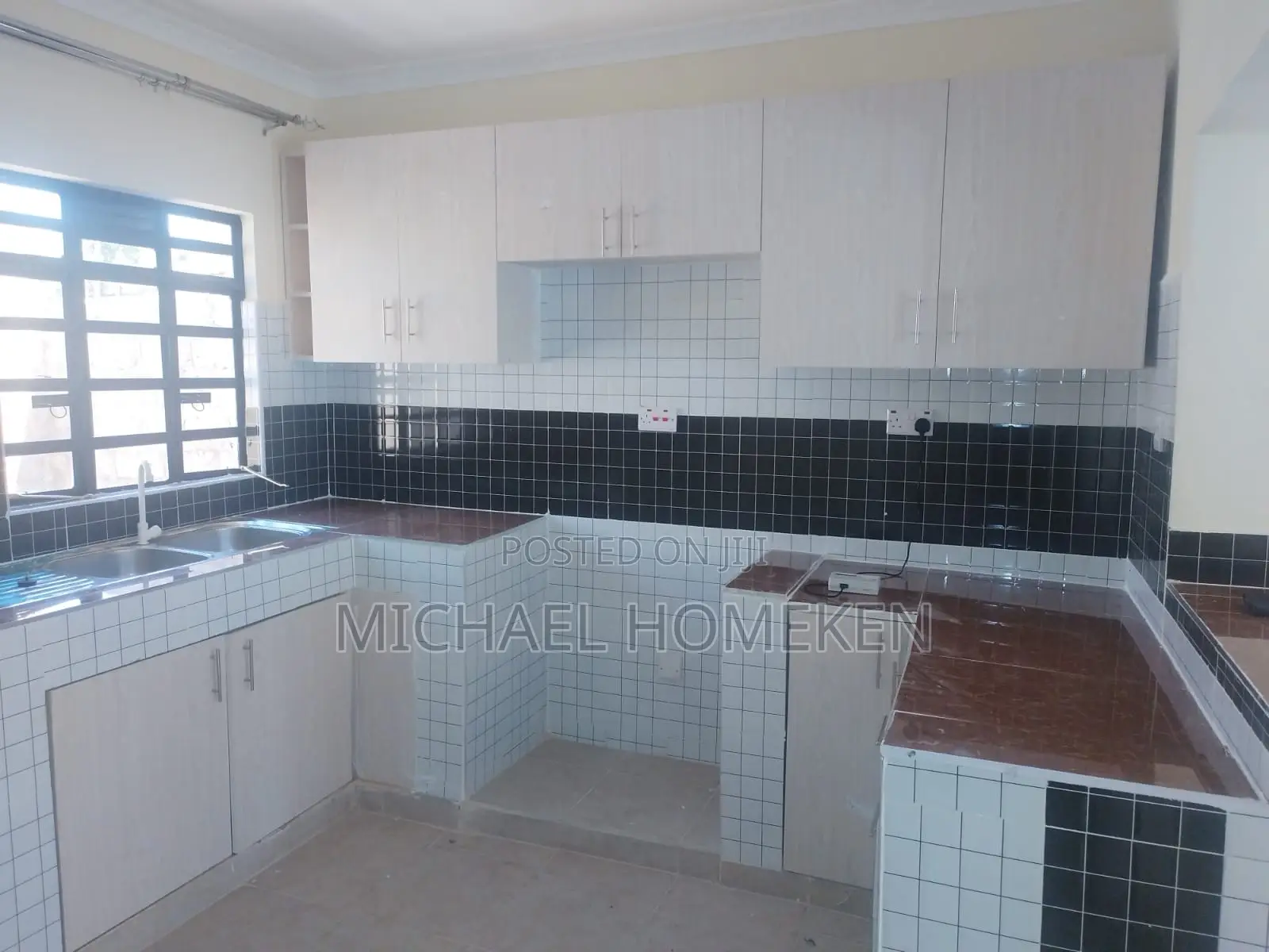 4bdrm Bungalow in Kitengela for sale