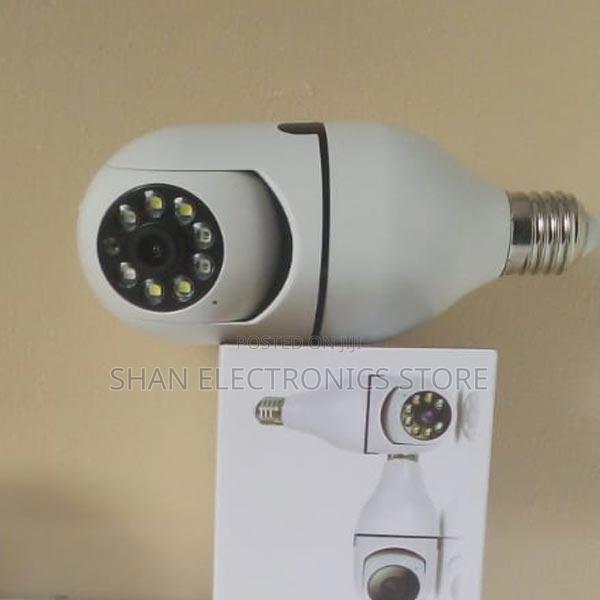 Real-Time Record 1080p Security Camera Bulb PTZ Camera