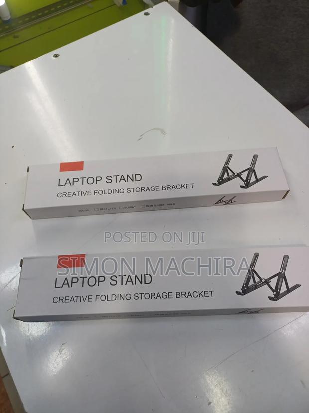 Adjustable Laptop Stand
Metallic