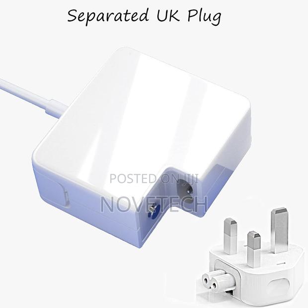 Macbook CHARGER T-Tip Power Adapter With UK Plug - main view
