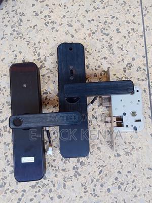 Fingerprint Access Authorization.Enhancing Security - thumbnail 2