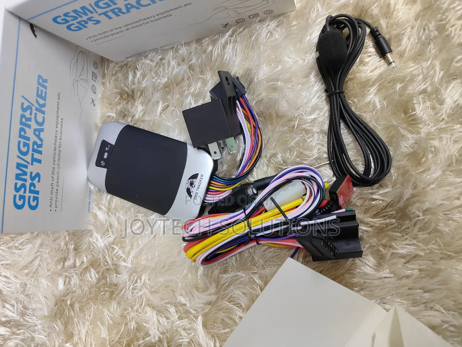 /GPRS Tracker : Real Time Data Tracking Tech.