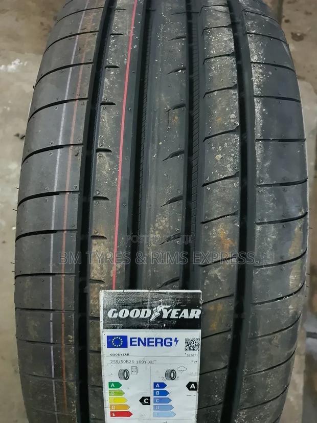255 /50 R20 Goodyear Tyres - main view