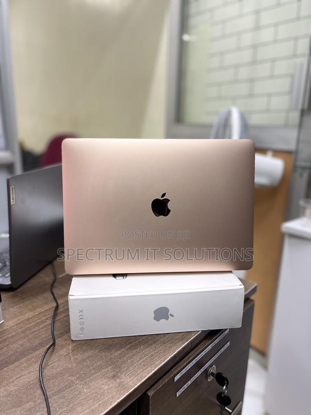 Laptop Apple MacBook Air 8GB Intel Core I5 SSD 512GB - main view