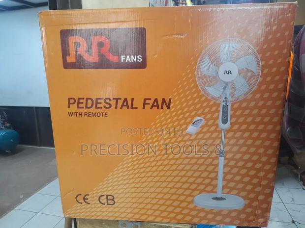 Rr Pedestal Fan/Standing Fan With Remote