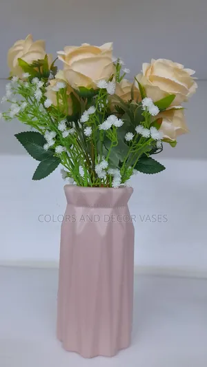 Flowers Artificial and Plastic Vase