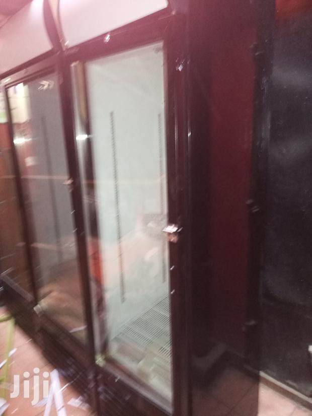 Display Fridge - thumbnail 3