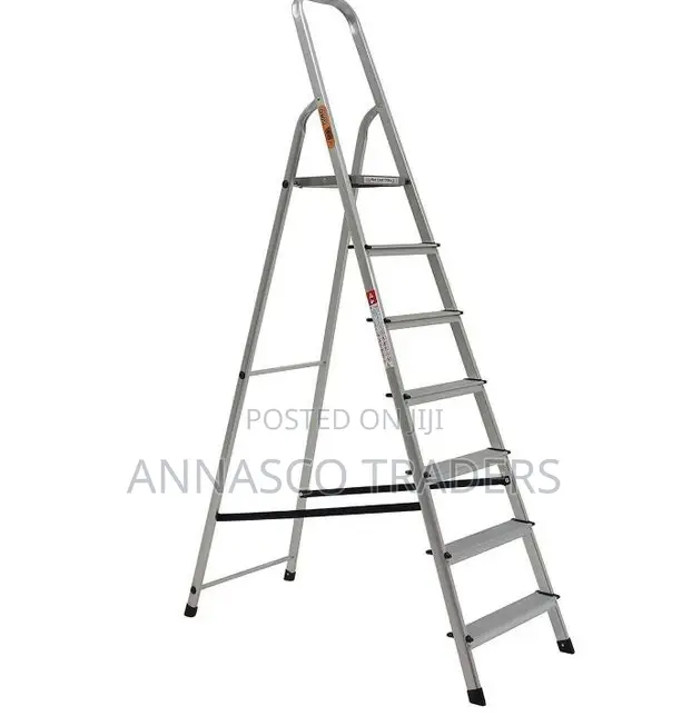 Lightweight Aluminium Step Ladder - 7 Steps