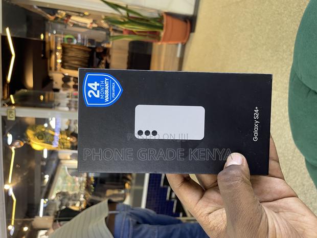 New Samsung Galaxy S24 Plus 256 GB White - thumbnail 2