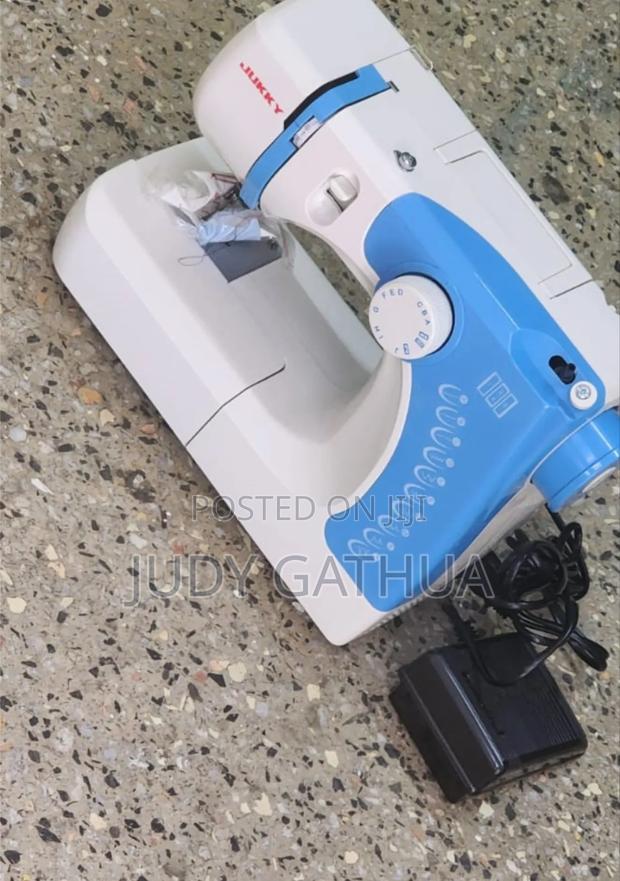 Juki Tableless Sewing Machine