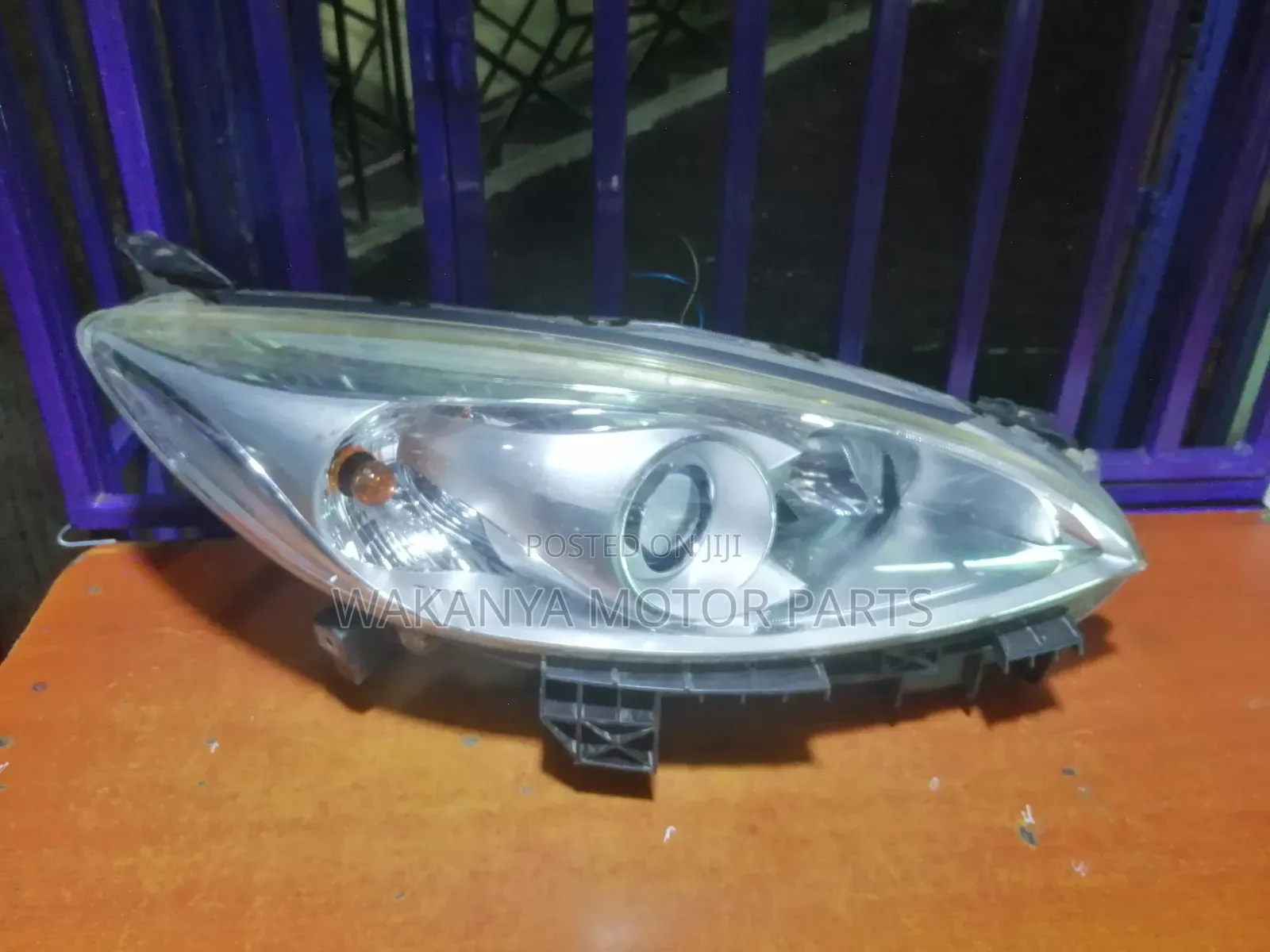 Mazda Premacy 2010/2013 Non Xenon Head Lamp, Clean Ex Japan