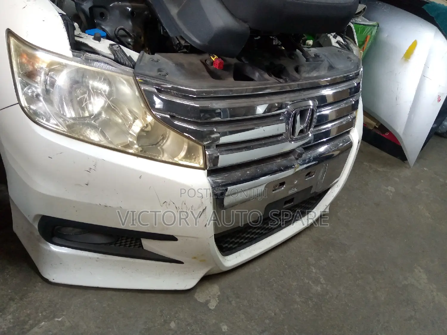 Stepwagon Spada Nosecut