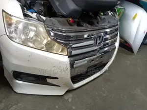 Stepwagon Spada Nosecut