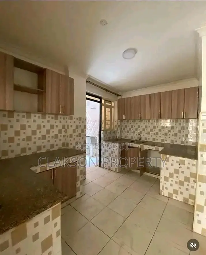 2bdrm Apartment in Ngongrod, Kilimani for rent