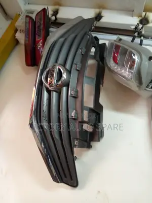 Nissan Note Grill 2011/2013