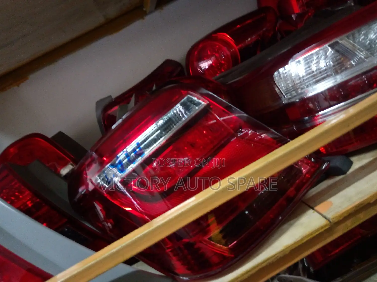 Axio 165 Taillight Ex Japan
